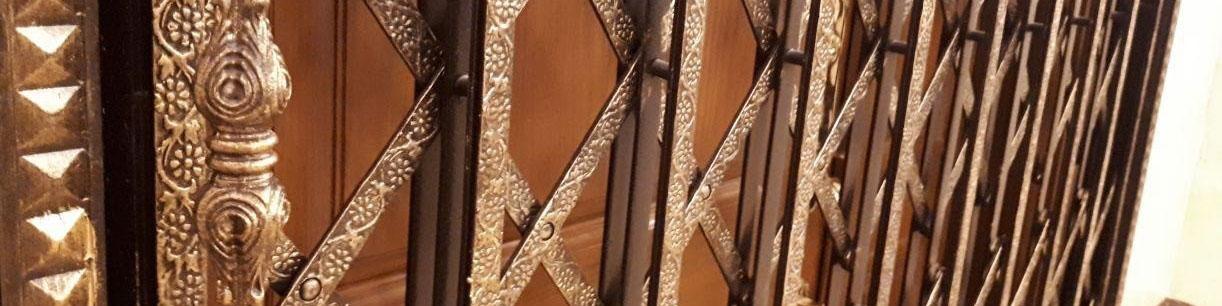 درب آکاردئونی بهترین حفاظ برای پشت درب ضد سرقت آپارتمان