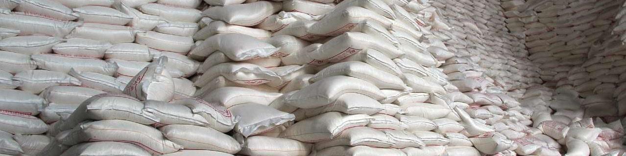 ۷۰ درصد سیمان کشور را ۱۵ نفر خریده‌اند