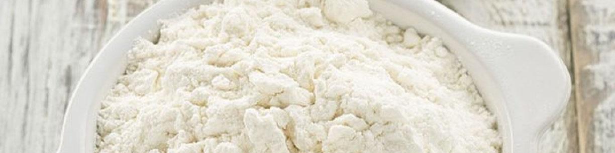 ۵۰۰ تن ماده اولیه شیرخشک نوزاد در معرض فساد/ اختلاف بر سر ارز دولتی و نیمایی