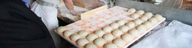 نسبتی بین نامرغوبی نان و گندم وجود ندارد/ نانوایان وزن چانه‌ و کیفیت را کاهش داده‌اند