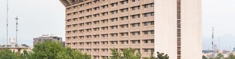 هتل لاله تهران چه خدمات و امکاناتی دارد؟