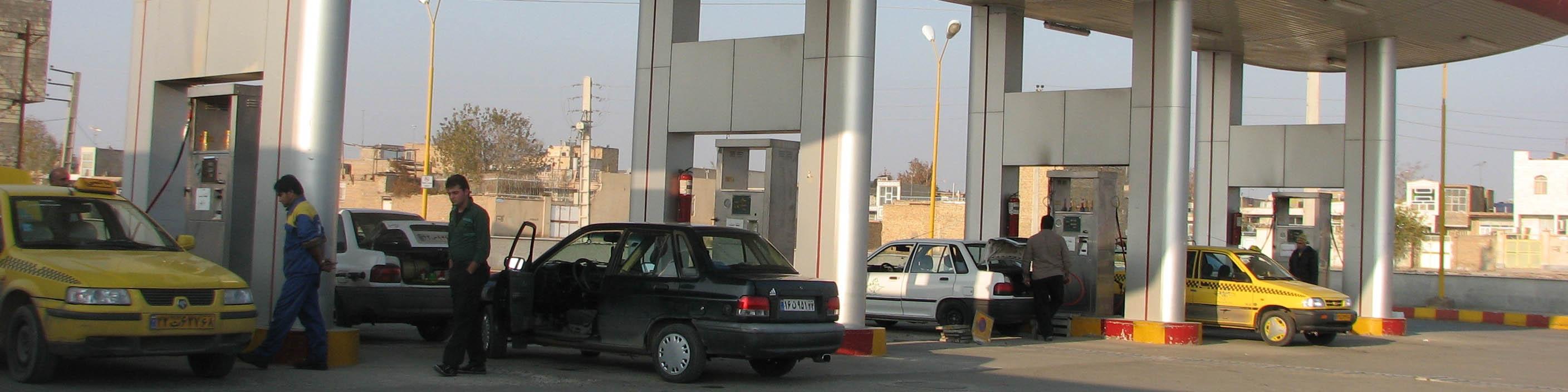 تشدید ناترازی بنزین با یک تصمیم اشتباه/ ورود LPG به صنعت CNG آسیب می‌زند