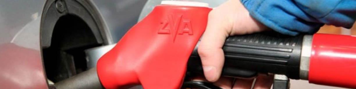 همه مردم می‌‎توانند با کارت، سوختگیری کنند