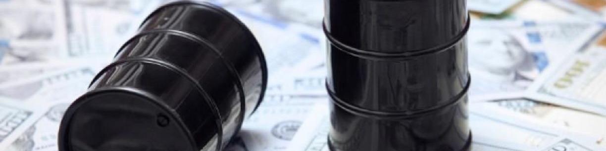 افزایش ذخیره‌سازی بنزین آمریکا قیمت نفت را کاهش داد