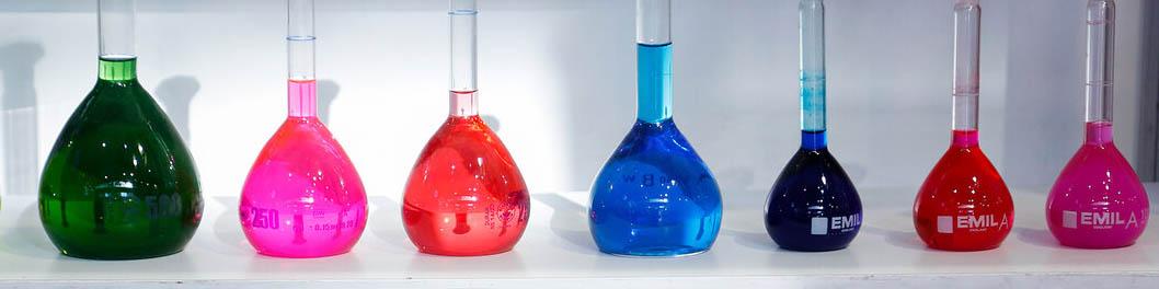 تحریم‌ها و نوسانات ارز؛ اصلی‌ترین چالش‌های تجاری صنعت رنگ و رزین