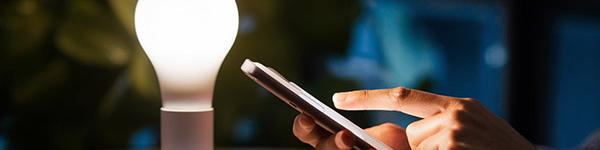 چگونه در خانه هوشمند نور و دما کنترل می شود