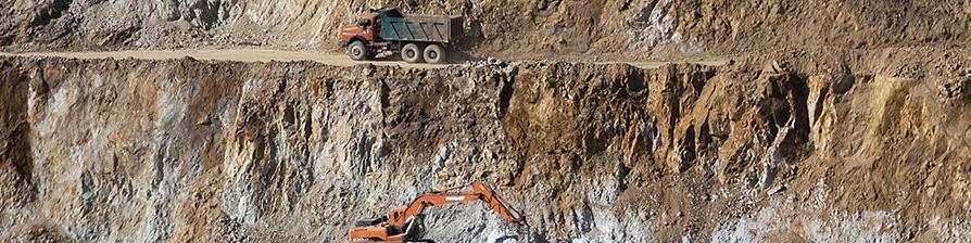 افت بهای روی/ افزایش ۱۶ دلاری سرب