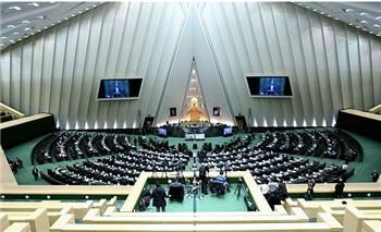 پاسخ مجلس به بخشنامه اخیر احمدی نژاد
