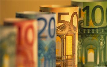 ارزش یورو در برابر دلار به پایین ترین رقم طی 2 سال گذشته رسید