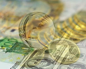 دو پیش‌بینی از روند دلار