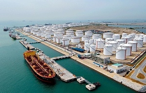 ایران با تغییر نام نفتکش‌هایش تحریم‌های غرب را دور می‌زند