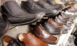 اولین برند صنعت کفش کشور در قم رونمایی شد