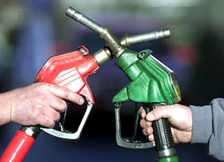 طرح جدید افزایش قیمت بنزین در سال 92/ دولت کارمزد بنزین را حذف کرد