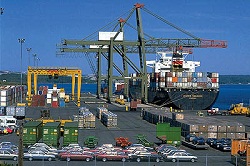 تصمیم جدید دولت برای اخذ عوارض از واردات/ اختصاص عوارض نیم درصدی واردات به صادرات
