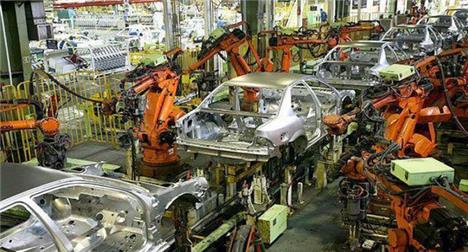 تولید خودرو در اردیبهشت ماه 55 درصد کاهش یافت
