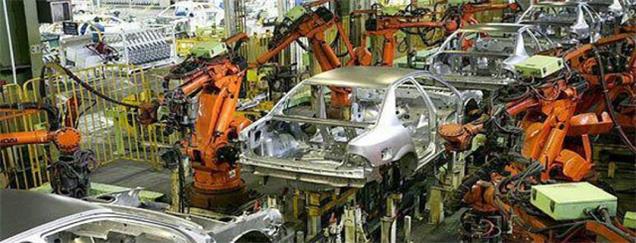 تحریم صنعت خودروسازی ایران از امروز آغاز شد