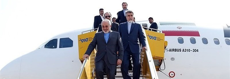 تیم مذاکره کننده هسته ای وارد تهران شد