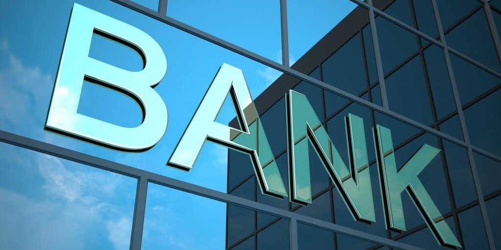 تصویب لوایح دوگانه بانکی خواست شبکه بانکی است