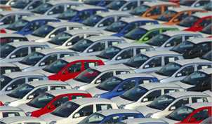 صاحبان خودروهای جدید تا یک سال قادر به فروش آن نخواهند بود