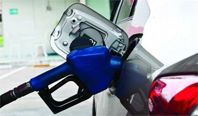 تغییر قیمت بنزین در کمیسیون تلفیق رای نیاورد