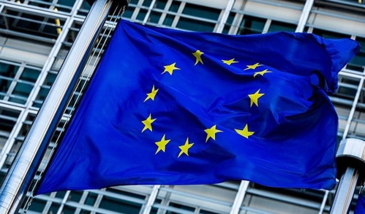 اتحادیه اروپا محدودیتهای سفر به ۱۱ کشور غیر عضو این اتحادیه را برمی‌دارد