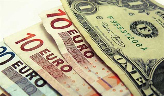 بهای دلار و یورو در صرافی‌های بانکی/کاهش ۱۵۰ تومانی بهای دلار