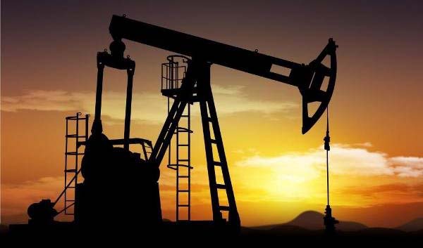 امضای مرحله سوم قراردادهای نگهداشت تولید نفت به ارزش ۱.۲ میلیارد دلار