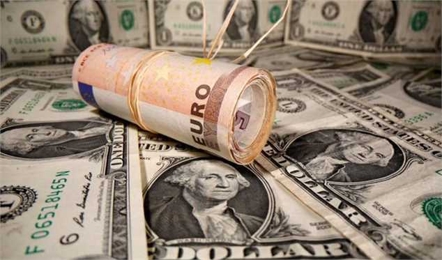 ارزش دلار در برابر یورو برای اولین بار در ۲۰ سال گذشته بیشتر شد