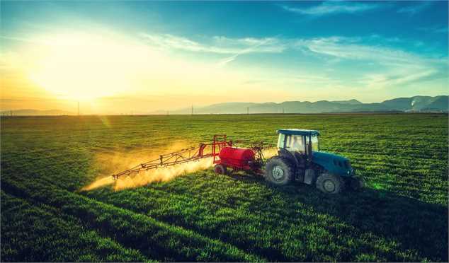 تدوین سند جامع ماشین‌آلات کشاورزی بر مبنای توسعه صادرات/ نوبت‌بندی تحویل تراکتور تا پایان سال حذف می‌شود