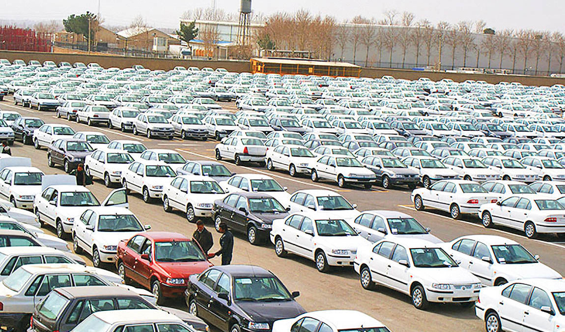 بازار خودرو همچنان در سرازیری قیمت/ از کاهش ۱۳ میلیونی ۲۰۶ تا افت ۹۰ میلیونی فیدلیتی
