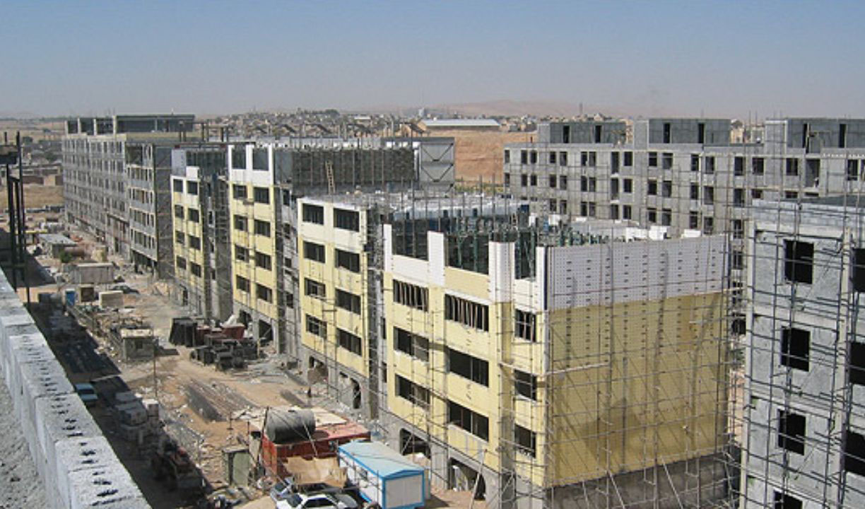 یک میلیون و ۴۰۰ هزار واحد مسکونی در کشور در حال ساخت است