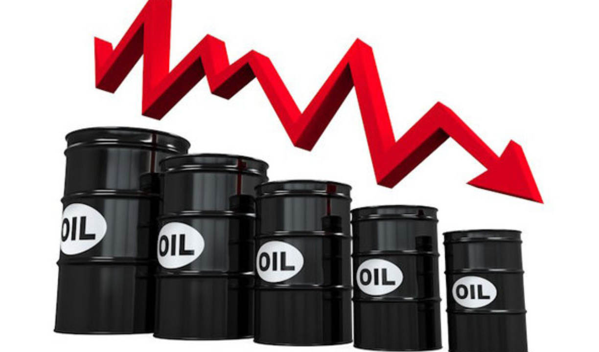 نفت در سراشیبی کاهش قیمت