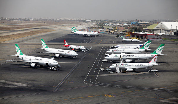 توقف ۵ ساعته پروازهای فرودگاه‌های امام(ره) و مهرآباد در ۱۴ خرداد