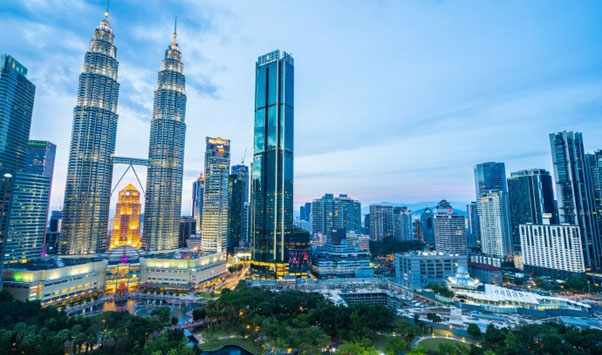 ارزان‌ترین زمان برای سفر به مالزی: نکاتی برای یک سفر اقتصادی